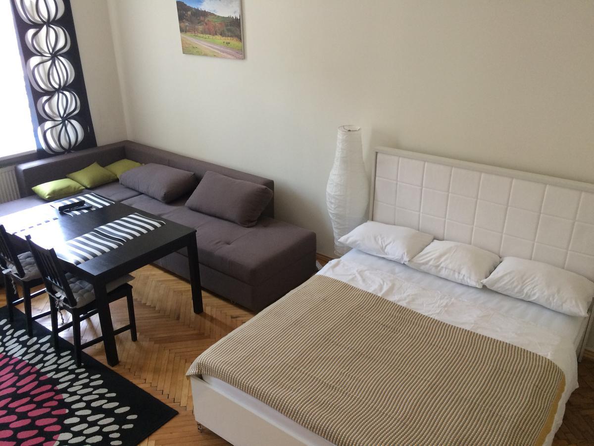 Cozy 39/34 Apartment *